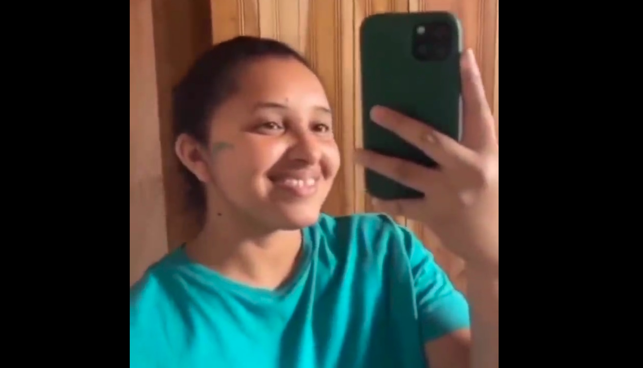El mundo de Instagram y de las redes sociales tienen estas cosas: cuando salen bien, todo es bonito pero cuando salen mal, también se comparte por todo el mundo mundial y tu momento de gloria queda convertido en el video que te perseguirá para el resto de tus días.