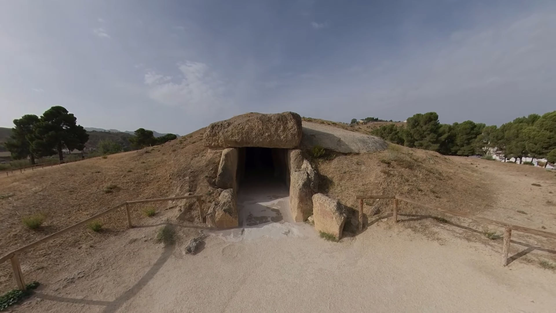 Dolmen de Menga