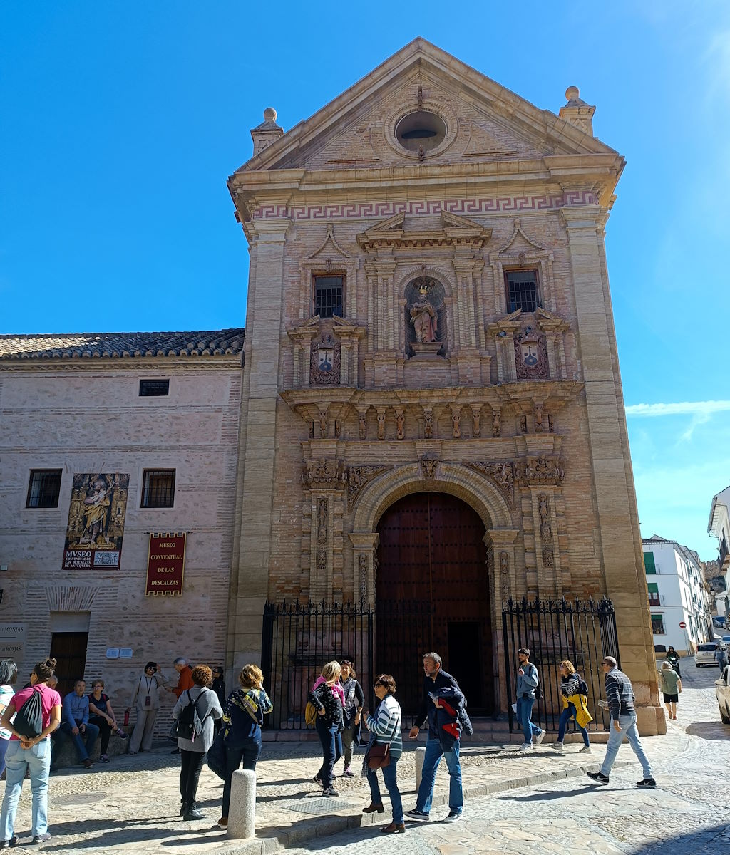 Fachada de la iglesia del Carmen