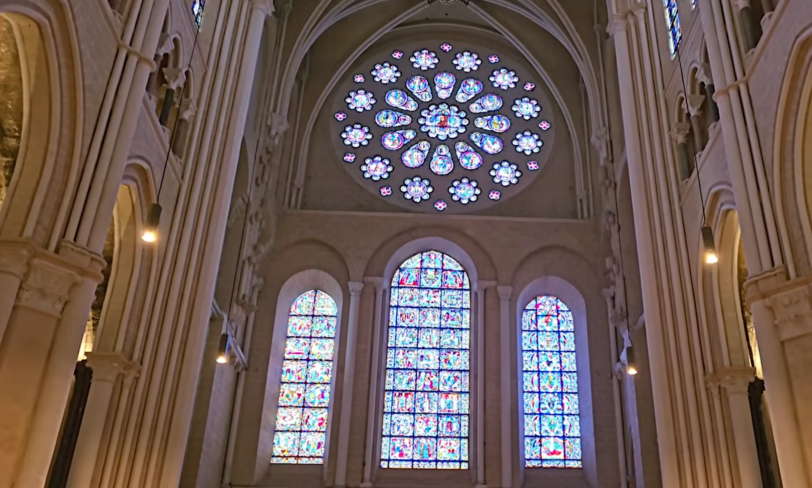 Vidrieras de la catedral de Chartres